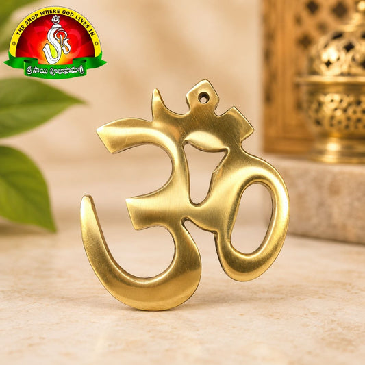 Brass Om Symbol