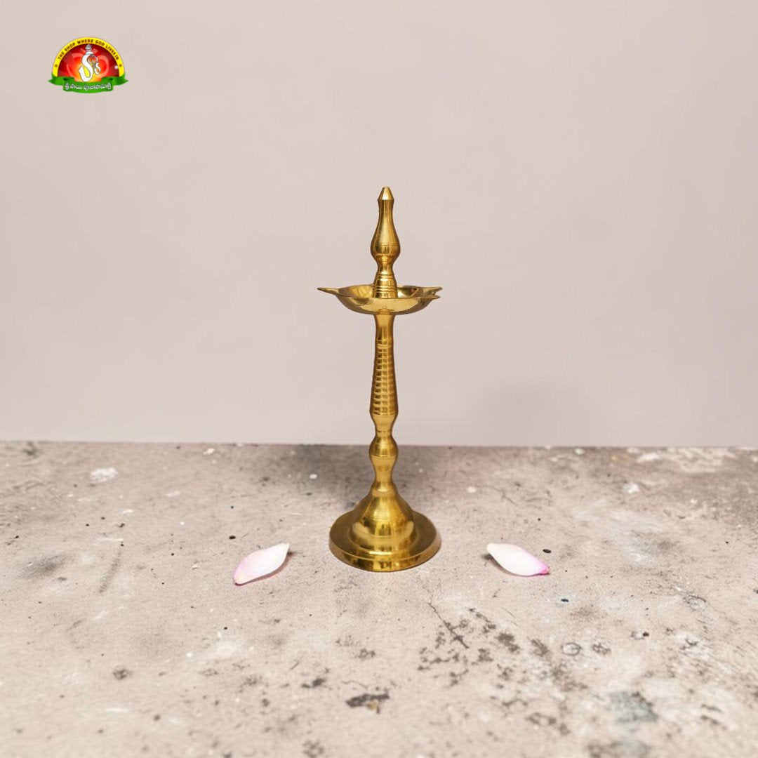 Brass Kerala Fancy Deepam for Pooja, Temple & Spiritual Decor